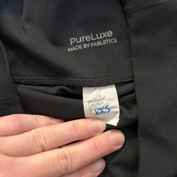 Fabletics Oasis PureLuxe High-Waisted Legging - Picture 4 of 5